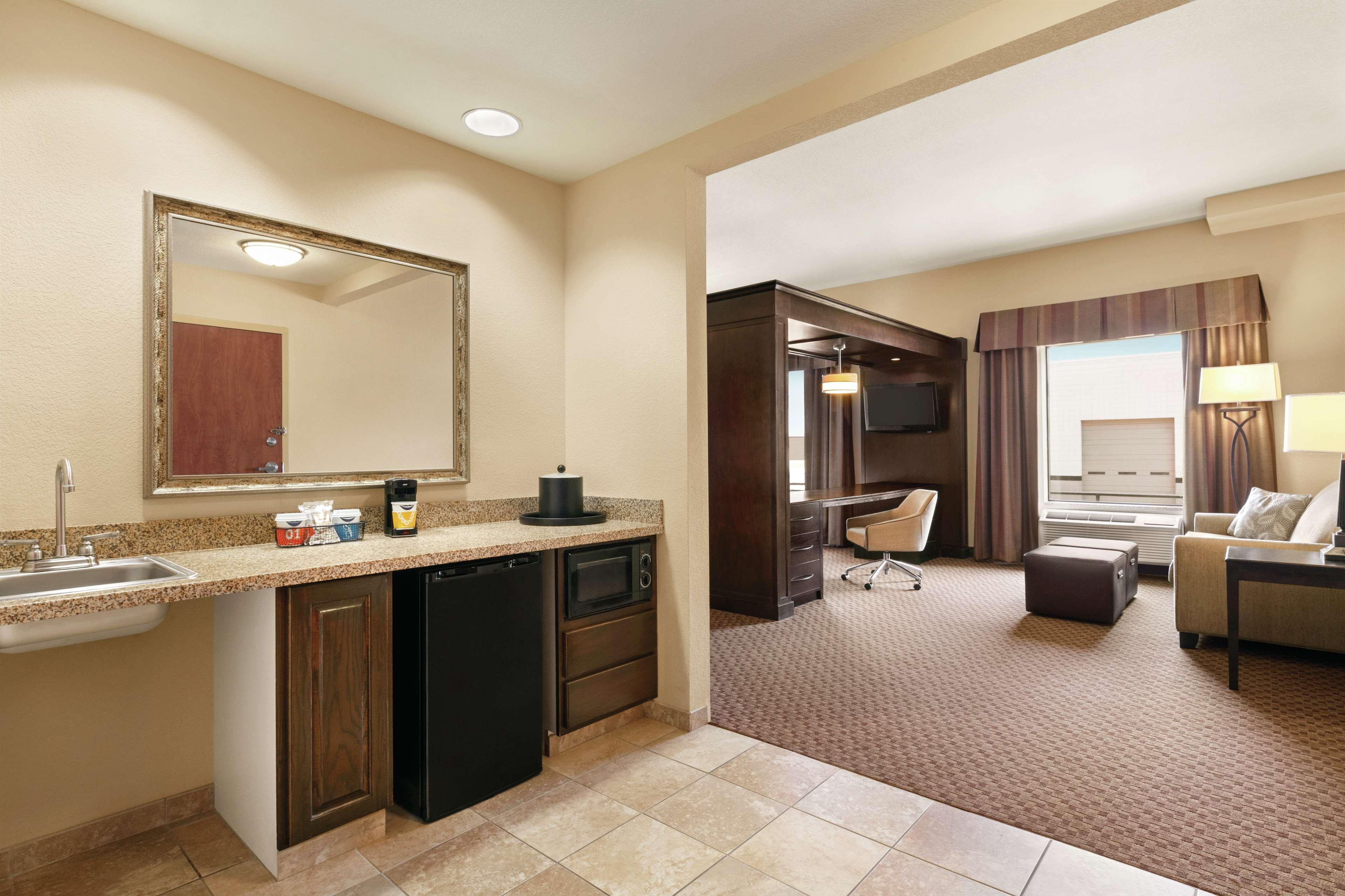Hampton Inn & Suites Enid Εξωτερικό φωτογραφία