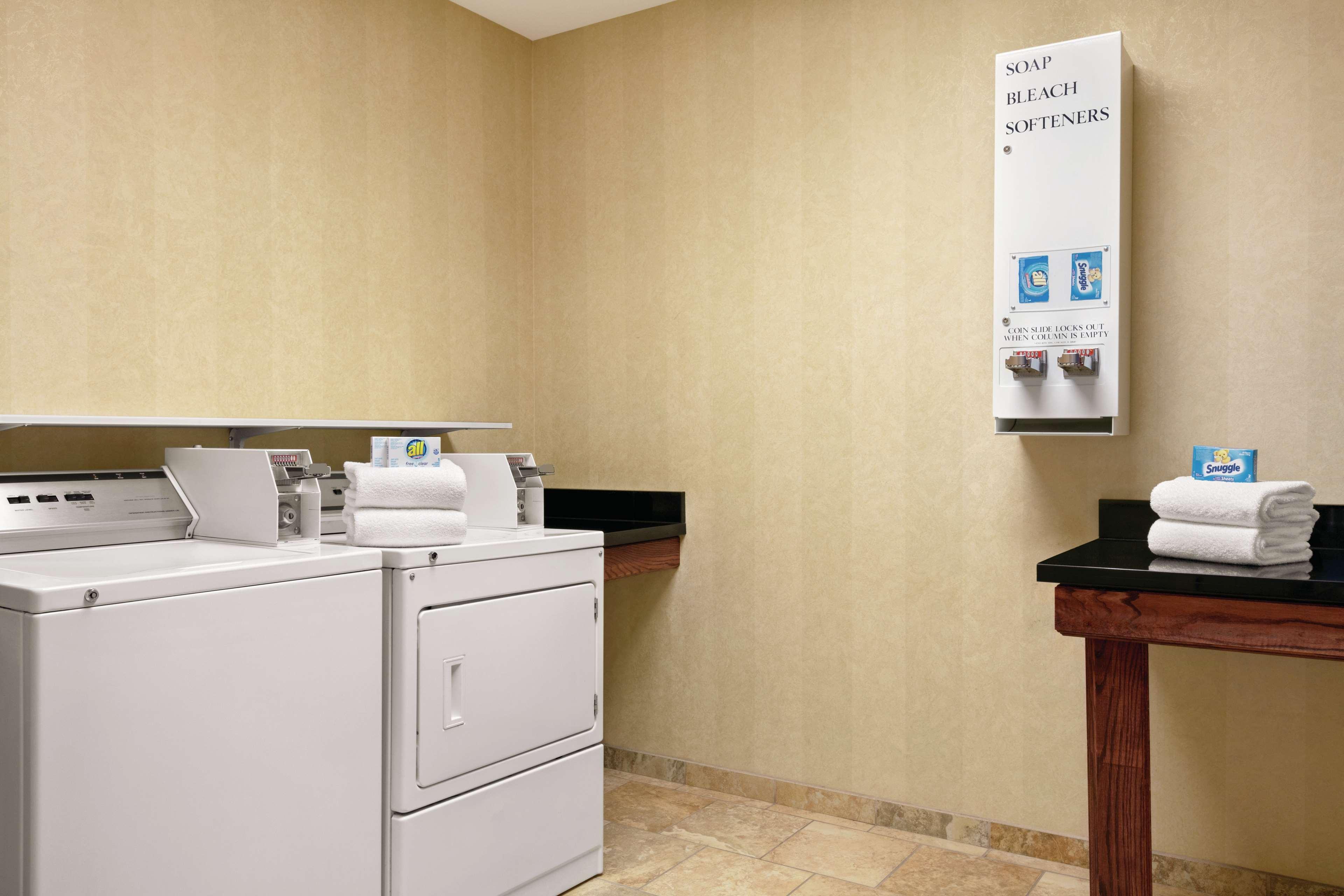 Hampton Inn & Suites Enid Εξωτερικό φωτογραφία