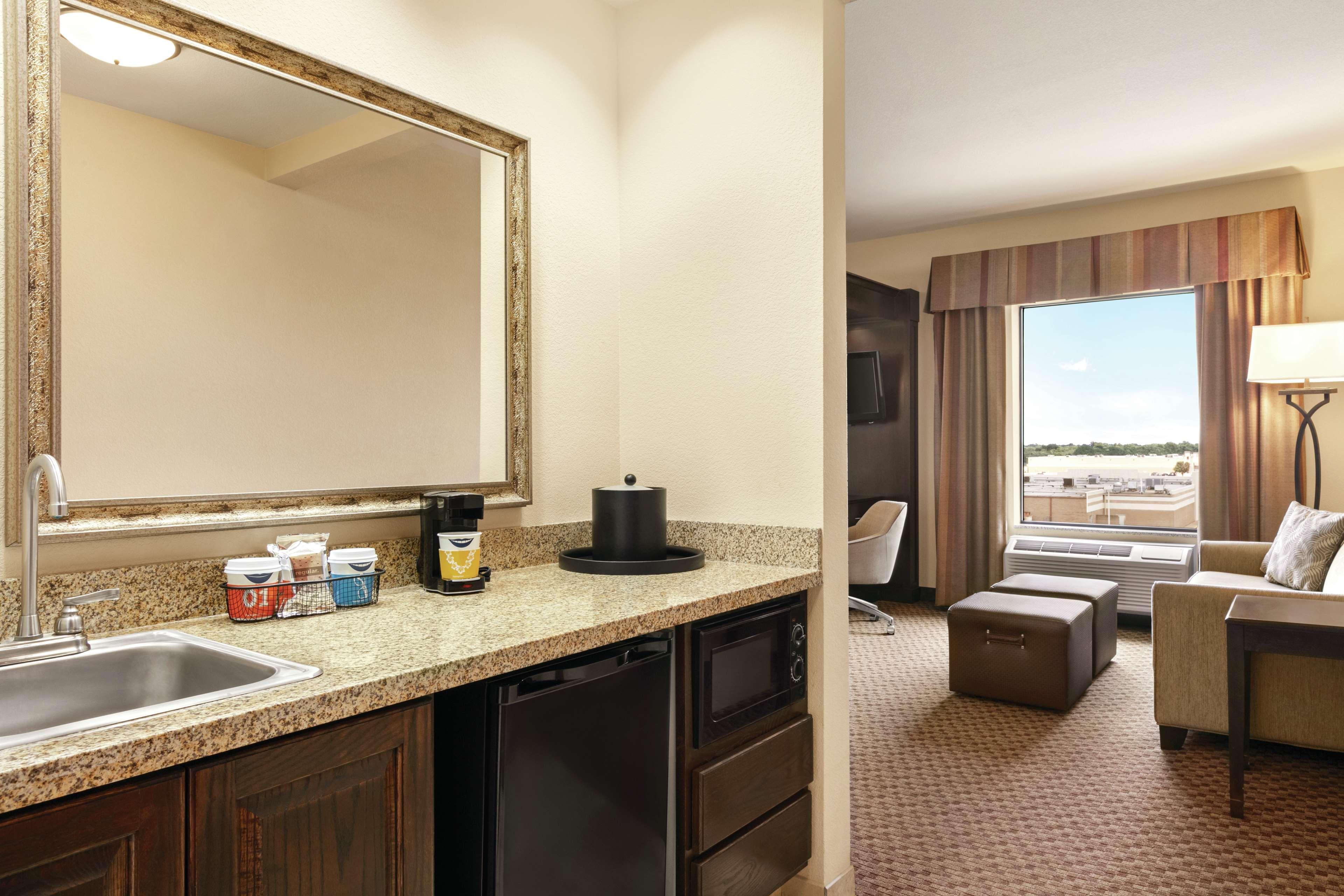 Hampton Inn & Suites Enid Εξωτερικό φωτογραφία