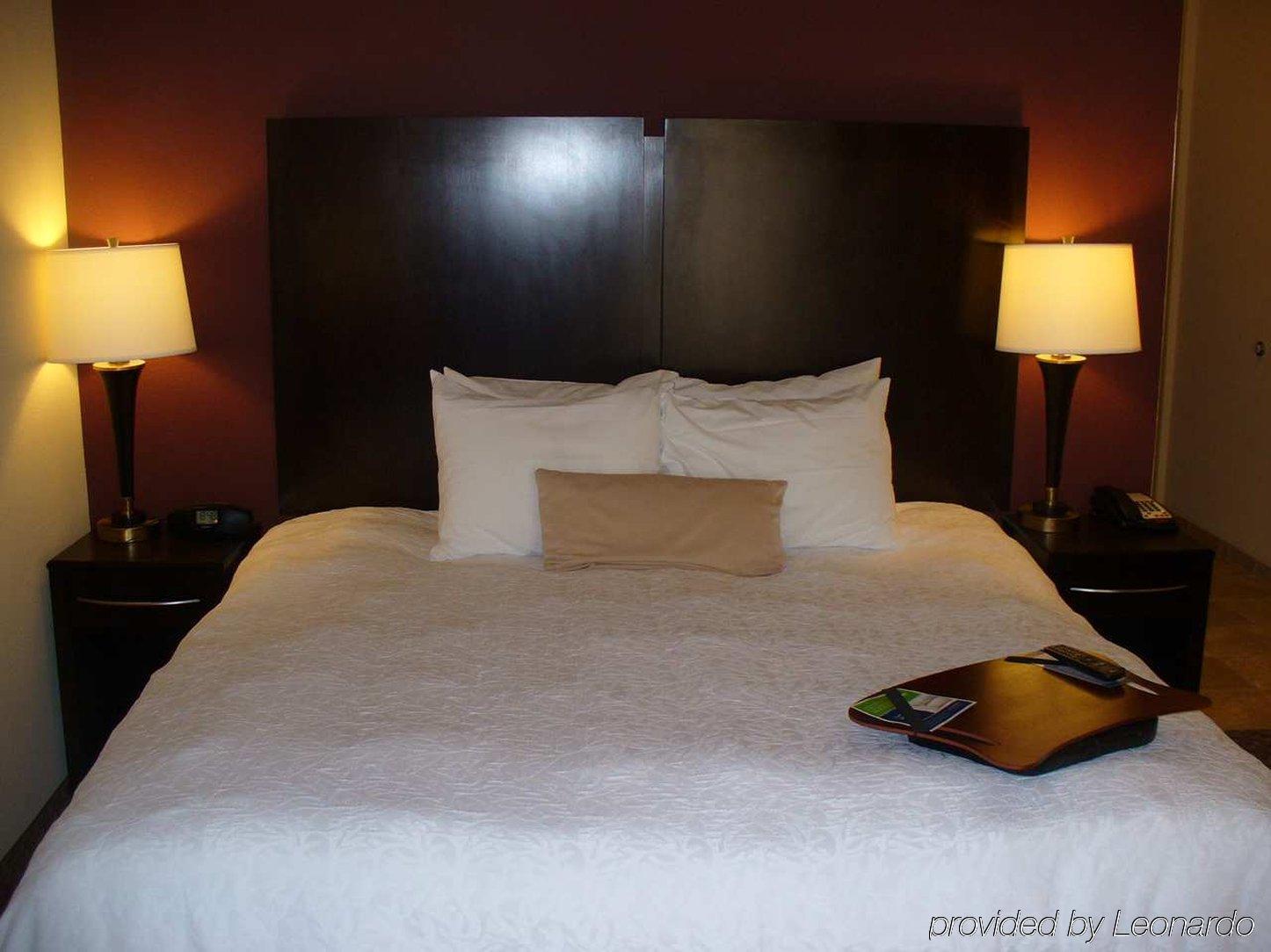 Hampton Inn & Suites Enid Δωμάτιο φωτογραφία